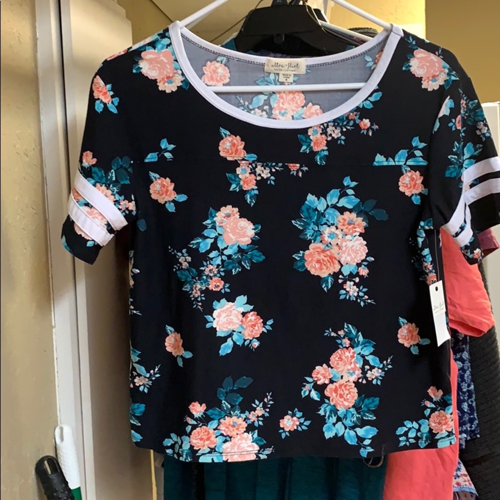 Ultra Flirt NWT Small